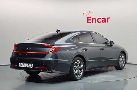 Hyundai Sonata 2.0 Premium Plus — пробег 84 583 км — фото 2 из 5