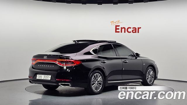 Hyundai Grandeur из Кореи Encar