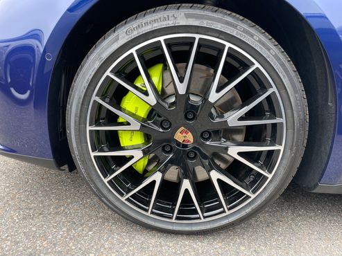 Porsche Panamera 2.9 AWD E-Hybrid — пробег 16 000 км — фото 5 из 5