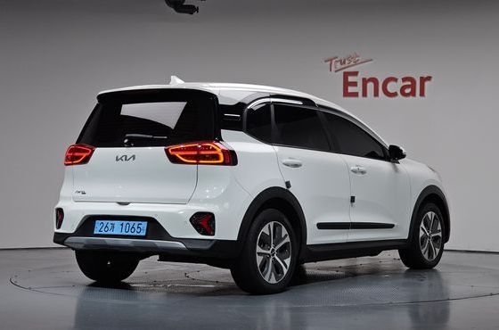 Kia Niro Air — пробег 141 109 км — фото 2 из 5