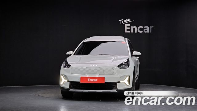 Kia Niro Air — пробег 136 450 км — фото 3 из 5