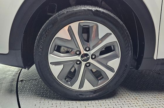 Kia Niro Air — пробег 136 450 км — фото 5 из 5