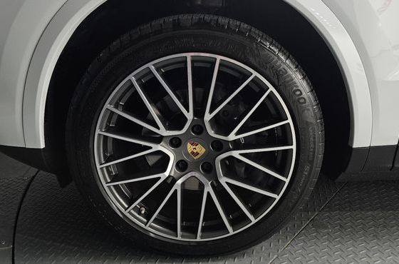 Porsche Cayenne 3.0 — пробег 109 750 км — фото 5 из 5