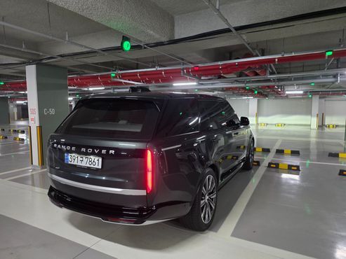 Land Rover Range Rover P530 Autobiography Long Wheel Base — пробег 9 501 км — фото 3 из 5