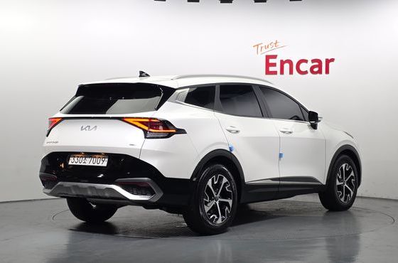 Kia Sportage Signature 2WD — пробег 32 261 км — фото 2 из 5
