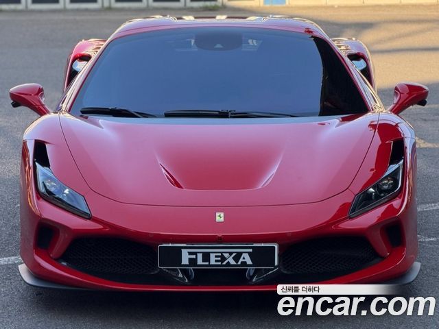 Ferrari F8 3.9 V8 — пробег 9 900 км — фото 3 из 5