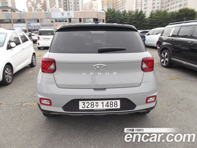 Hyundai Venue 1,6 Premium — пробег 43 979 км — фото 4 из 5