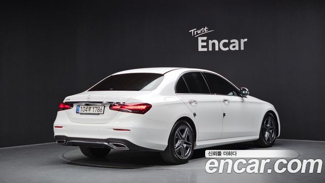 Mercedes-Benz E-Class из Кореи Encar