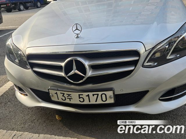 Mercedes-Benz E-Class E250 CDI 4MATIC — пробег 126 000 км — фото 1 из 5
