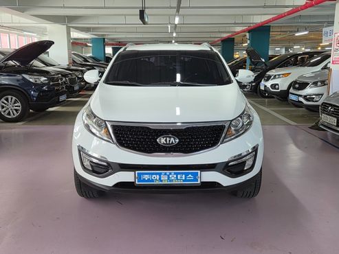 Kia Sportage Diesel 2WD Trendy — пробег 209 000 км — фото 2 из 5