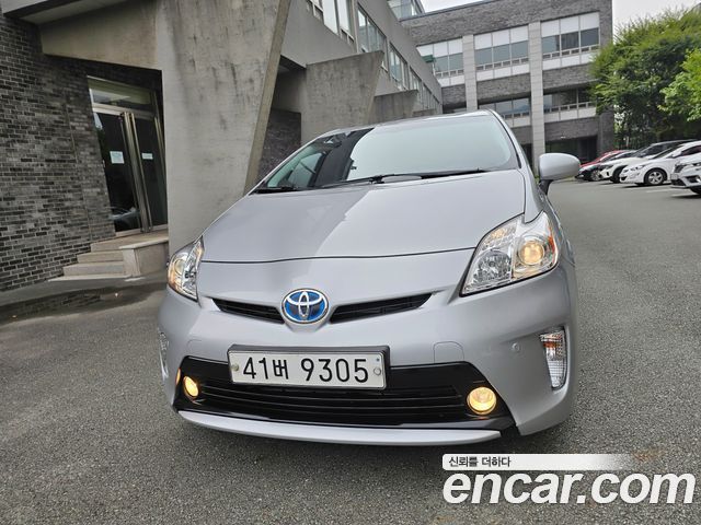 Toyota Prius из Кореи Encar