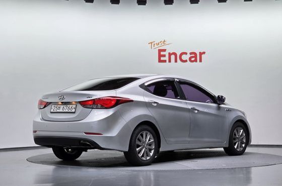Hyundai AVANTE 1.6 VGT Modern Standard — пробег 182 360 км — фото 2 из 5