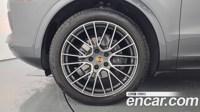 Porsche Cayenne 3.0 — пробег 28 804 км — фото 5 из 5