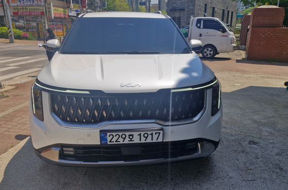 Kia Carnival Diesel 9-Seater Signature — пробег 46 112 км — фото 3 из 5