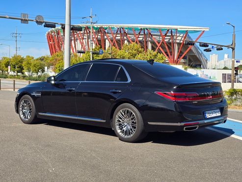 Genesis G90 3.3 T AWD Premium — пробег 177 000 км — фото 2 из 5