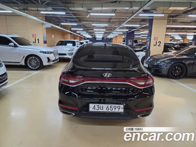 Hyundai Grandeur из Кореи Encar