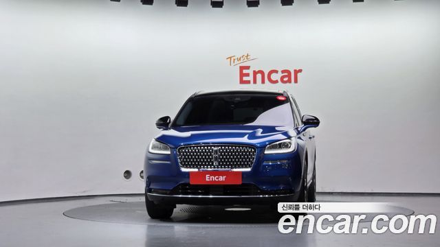 Lincoln Corsair 2.0 Reserve AWD — пробег 81 073 км — фото 3 из 5
