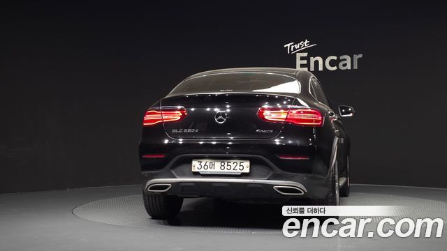 Mercedes-Benz GLC-Class GLC220 d 4MATIC Coupe — пробег 94 584 км — фото 4 из 5