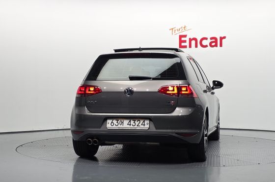 Volkswagen Golf 1.4 TSI Premium — пробег 163 609 км — фото 4 из 5