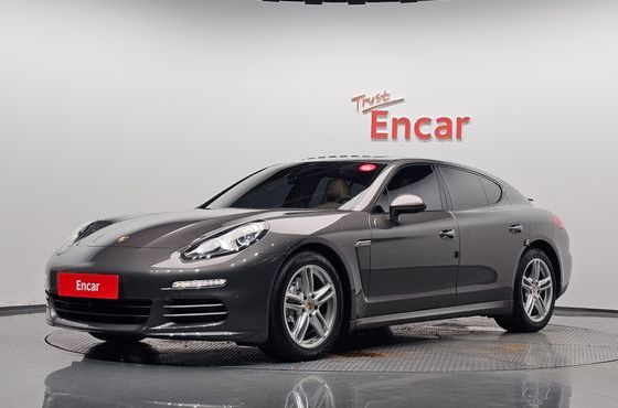 Porsche Panamera 3.6 AWD 970 — пробег 83 345 км — фото 1 из 5