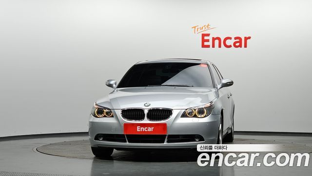 BMW 5-Series 530i Sedan — пробег 99 420 км — фото 3 из 5