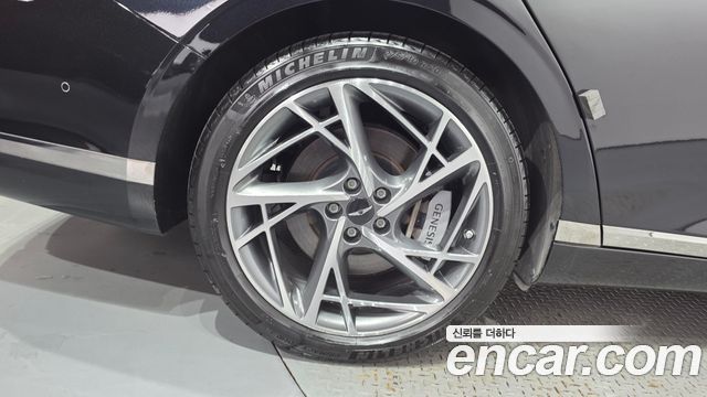Genesis G90 из Кореи Encar