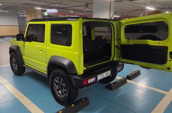 Suzuki Jimny 1.5 — пробег 7 200 км — фото 2 из 5