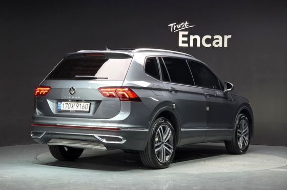 Volkswagen Tiguan 2.0 TSI Prestige — пробег 81 700 км — фото 2 из 5