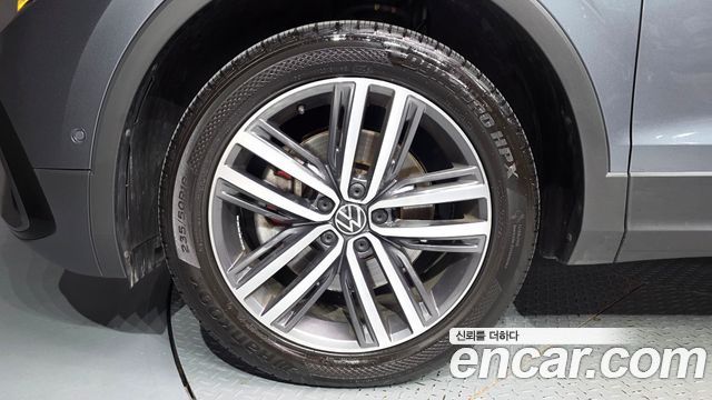 Volkswagen Tiguan 2.0 TSI Prestige — пробег 81 700 км — фото 5 из 5