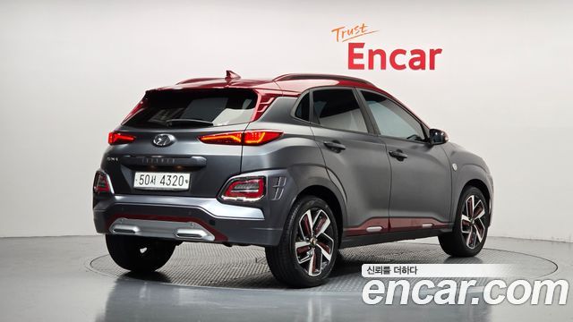 Hyundai Kona из Кореи Encar