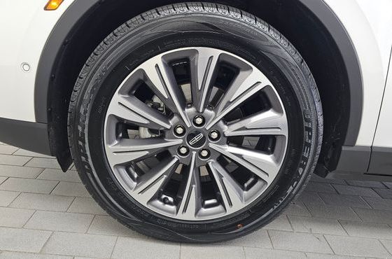 Lincoln Corsair 2.0 Reserve AWD — пробег 64 925 км — фото 5 из 5