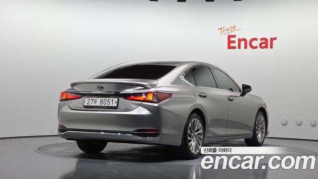 Lexus ES Executive — пробег 58 180 км — фото 2 из 5