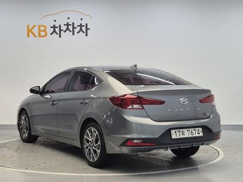 Hyundai AVANTE 1.6 Style — пробег 83 522 км — фото 2 из 5