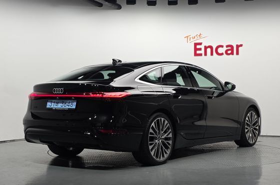 Audi A6 e-Tron Performance Advanced — пробег 2 374 км — фото 2 из 5