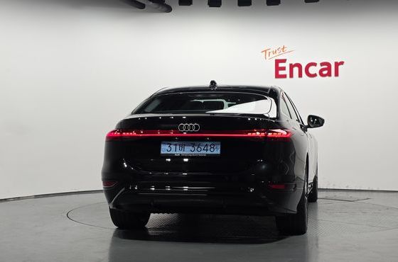 Audi A6 e-Tron Performance Advanced — пробег 2 374 км — фото 4 из 5
