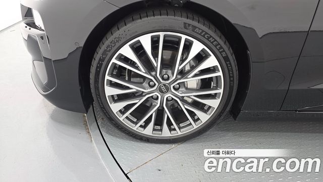 Audi A6 e-Tron Performance Advanced — пробег 2 374 км — фото 5 из 5