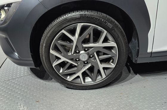 Hyundai Kona Inspiration — пробег 40 150 км — фото 5 из 5