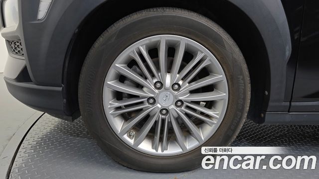 Hyundai Kona из Кореи Encar