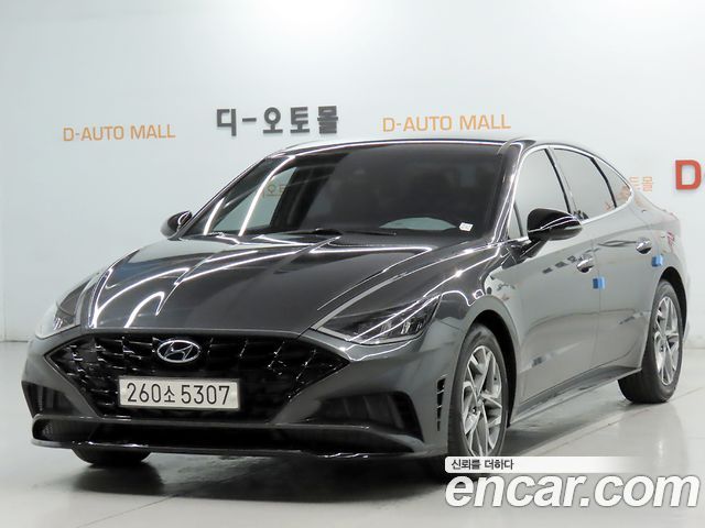 Hyundai Sonata 2.0 Premium Plus — пробег 93 160 км — фото 1 из 5