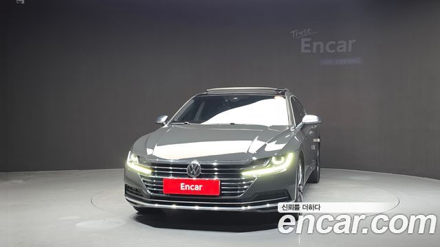 Volkswagen Arteon 2.0 TDI Premium — пробег 135 264 км — фото 3 из 5