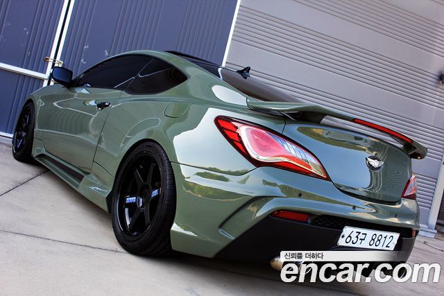 Hyundai Genesis из Кореи Encar