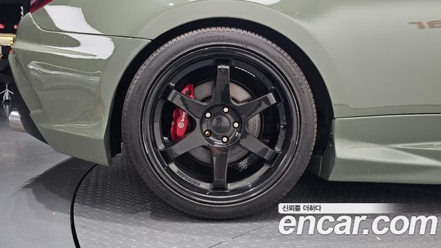 Hyundai Genesis из Кореи Encar
