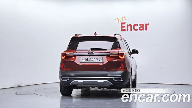 Kia Seltos из Кореи Encar