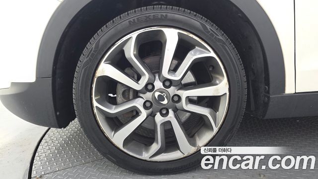 Ssangyong TIBOLI из Кореи Encar