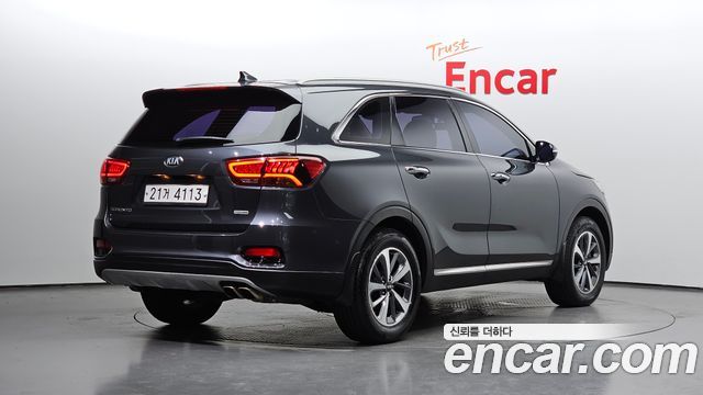 Kia Sorento Diesel 2.0 2WD Prestige — пробег 102 857 км — фото 2 из 5