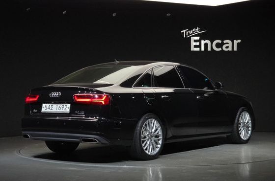 Audi A6 40 TDI Quattro Premium C7 — пробег 159 681 км — фото 2 из 5