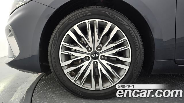Kia K7 из Кореи Encar
