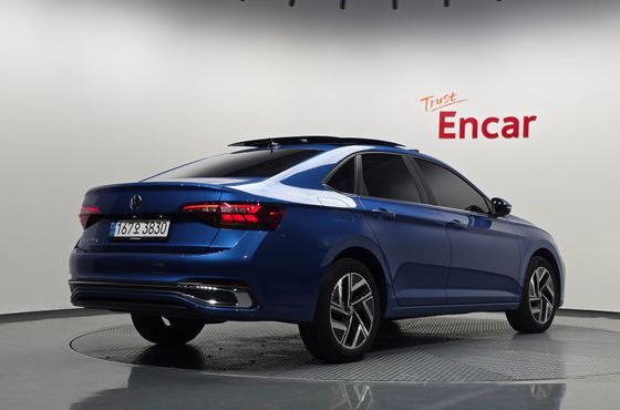 Volkswagen Jetta 1.5 TSI Prestige — пробег 15 538 км — фото 2 из 5