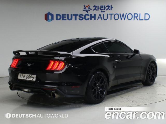 Ford Mustang Coupe — пробег 94 885 км — фото 2 из 5