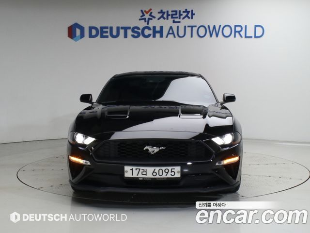 Ford Mustang Coupe — пробег 94 885 км — фото 3 из 5